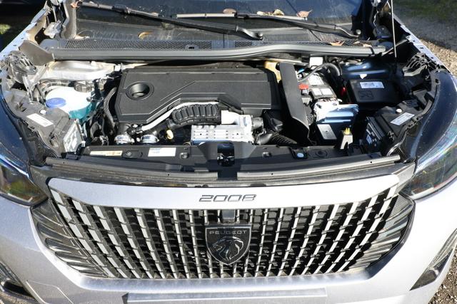 Peugeot 2008 GT MHEV 145 DSC6 ACC 360° Pano Massage SHZ 