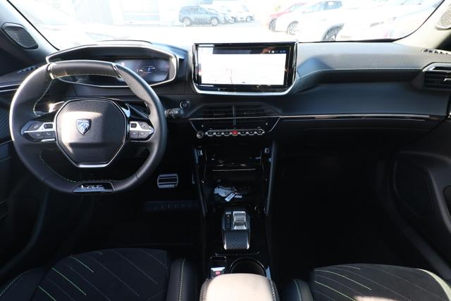 Peugeot 2008 GT MHEV 145 DSC6 ACC 360° Pano Massage 18Z 