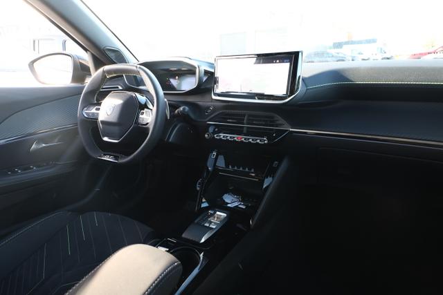 Peugeot 2008 GT MHEV 145 DSC6 ACC 360° Pano Massage 18Z 