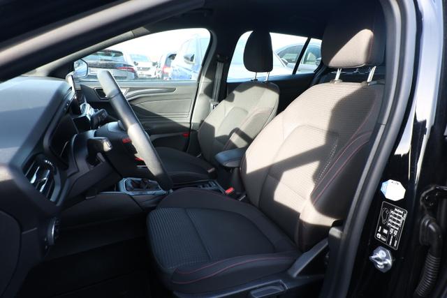 Ford Focus Turnier ST-Line 1.5 EcoBoost 150 LED AHK PDC KeyL 
