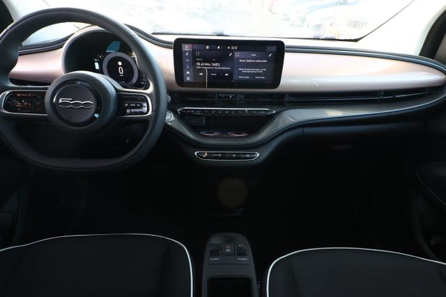 Fiat 500e Cabrio 42 kWh 118 Temp AppC SchukoM2 LM16Z 