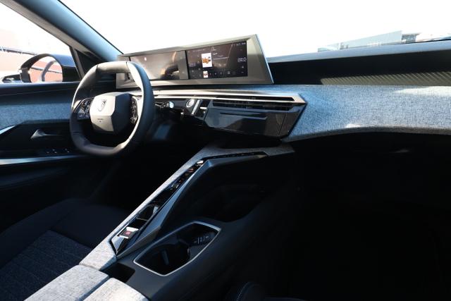 Peugeot 3008 Allure MHEV 145 LED Kam PDC CarP DigCo 19Z 