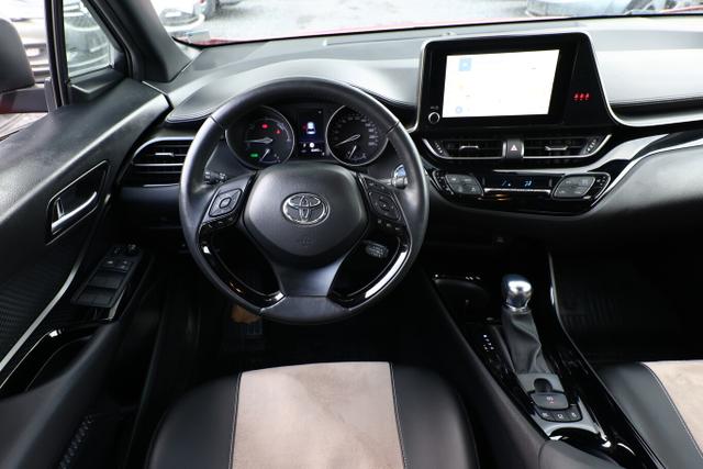 Toyota C-HR Premium 2.0 Hybrid 184 CVT Nav ParkAs PDC 