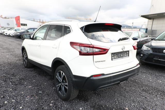 Nissan Qashqai Acenta 1.3 DIG-T 160 DCT Deluxe Kam SHZ 