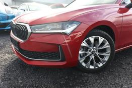 Skoda Superb Combi Selection 2.0 TDI 150 DSG 4x4 LED StandH 