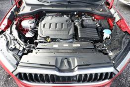 Skoda Superb Combi Selection 2.0 TDI 150 DSG 4x4 LED StandH 