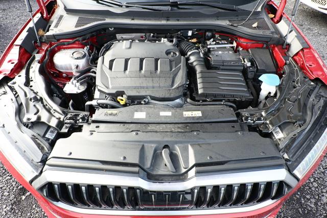 Skoda Superb Combi Selection 2.0 TDI 150 DSG 4x4 LED StandH 