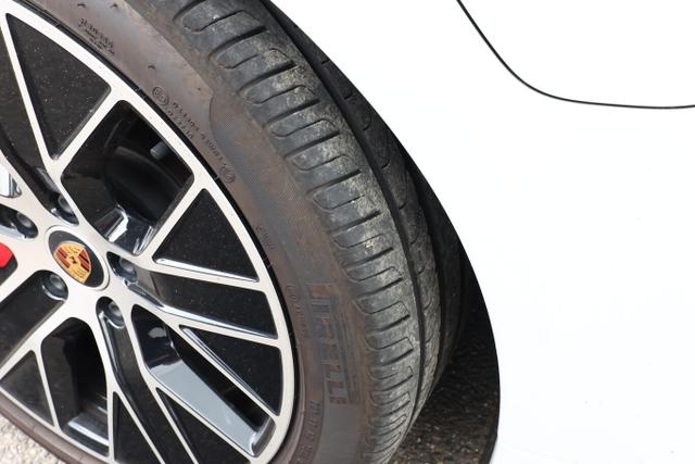 Porsche Taycan Plus 4S 4x4 LED Nav ACC ParkAs Kam BOSE 