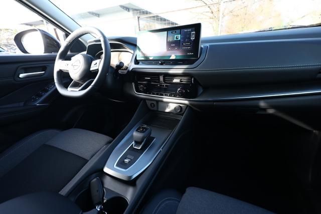 Nissan Qashqai N-CONNECTA MHEV 158 CVT SHZ LHZ ACC Keyl 