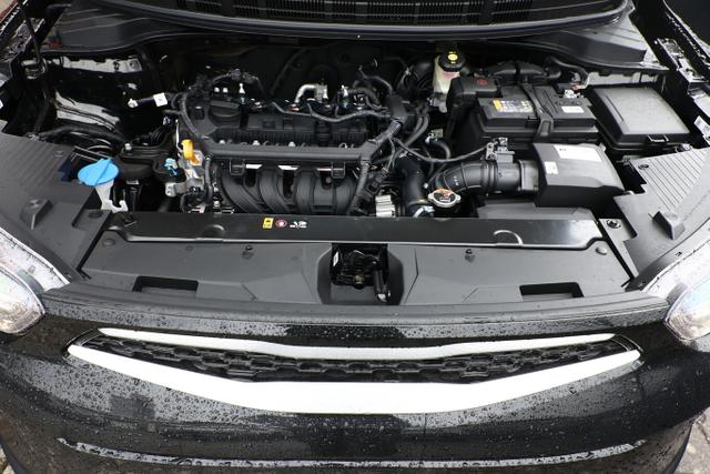 Stonic 1.2 79 LED Nav Kam PDC LM16Z Temp PrivG 