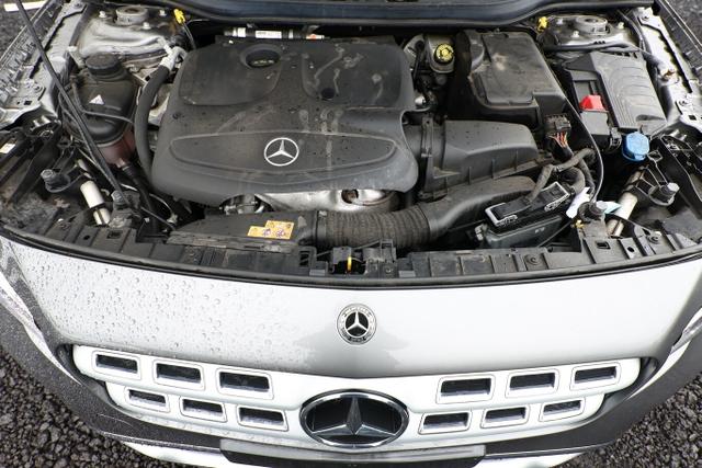 Mercedes-Benz GLA Urban 180 Pano Nav LED eHk ParkAs LaneAs 18Z 