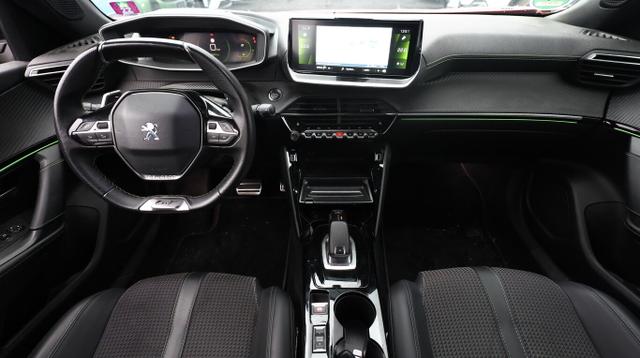 Peugeot 2008 GT 1.2 Puretech 130 Aut. LED Pano Nav 