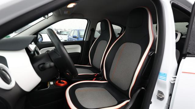 Renault Twingo Electric Vibes Nav LaneA PDC Kam LM16Z 