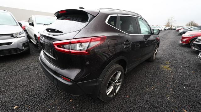 Nissan Qashqai N-CONNECTA 1.3 DIG-T 159 Pano Kam360 PDC 