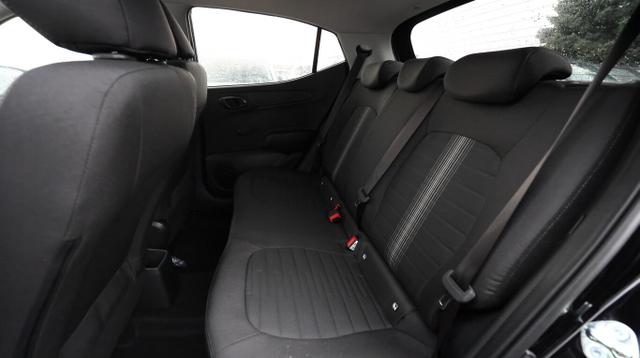 Hyundai i10 1.2 MPI 79 Trend Nav SHZ Kam Temp PDC PrivG 