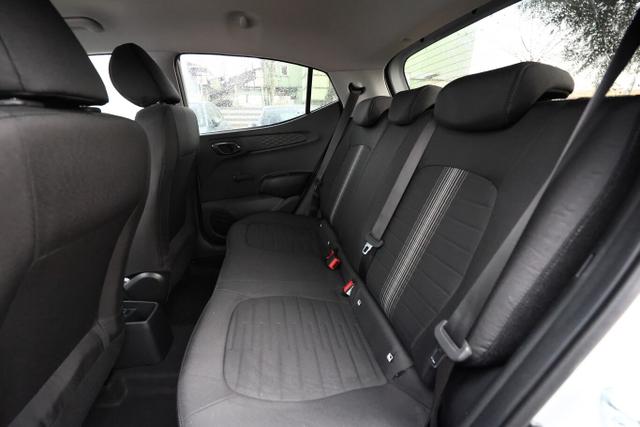 Hyundai i10 1.2 MPI 79 Trend Nav SHZ Kam Temp PDC PrivG 