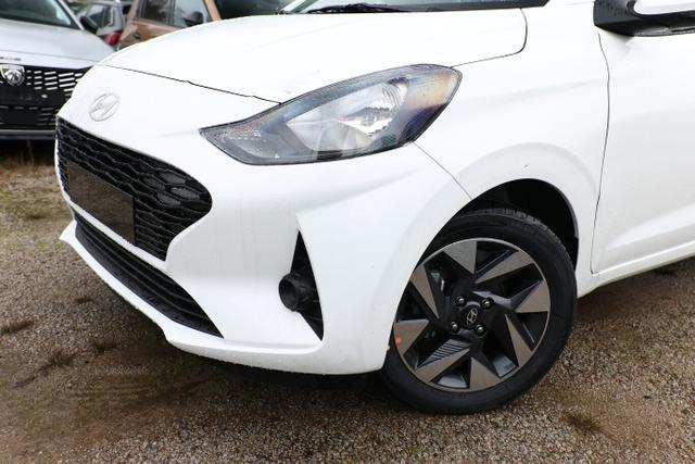 Hyundai i10 1.2 MPI 79 AMT Trend Nav SHZ Kam Temp PrivG 