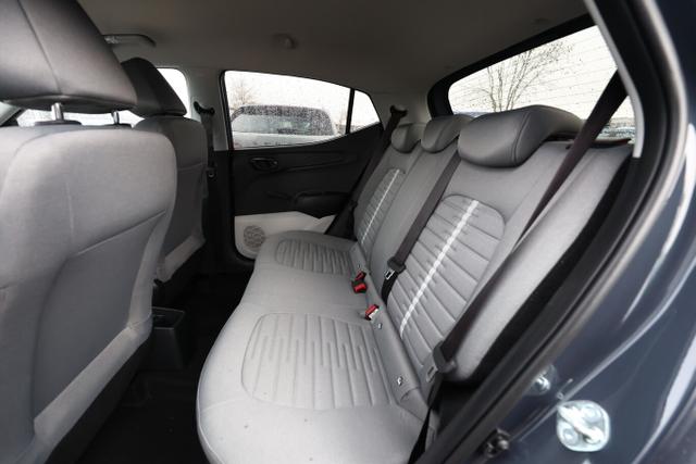 Hyundai i10 1.2 MPI 79 AMT Trend Nav SHZ Kam Temp PrivG 