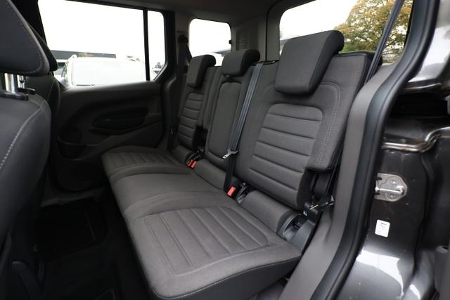 Ford Tourneo Connect Titanium 1.5 TDCi 120 StandH Nav 
