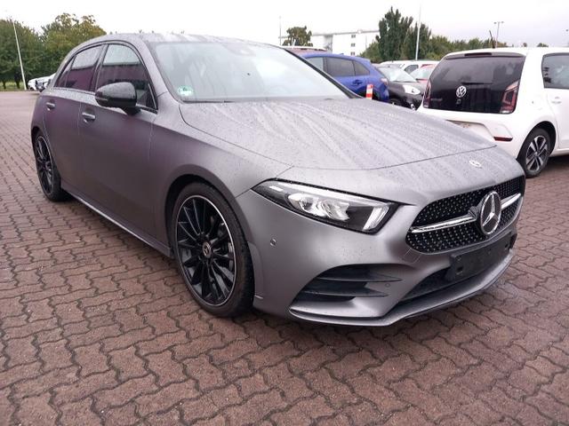 Mercedes-Benz A-Klasse AMG Line A 200 d DCT LED Burmester 19Z designo 