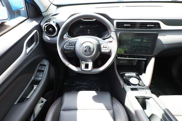 MG ZS Luxury EV 51kWh Pano LED Nav ACC SHZ Kam360 