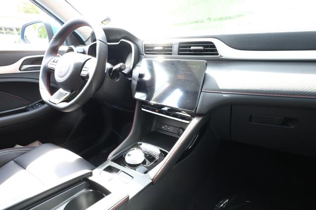 MG ZS Luxury EV 51kWh Pano LED Nav ACC SHZ Kam360 