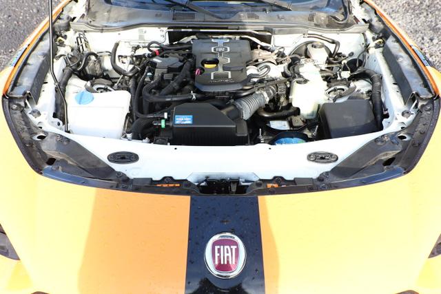 Fiat 124 Spider 1.4 MultiAir Turbo 140 KeyL LM17Z DAB 