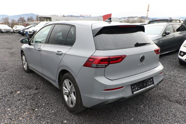 Volkswagen Golf LIFE VIII 1.5 TSI 130 Nav ACC SHZ PDC KeyL 