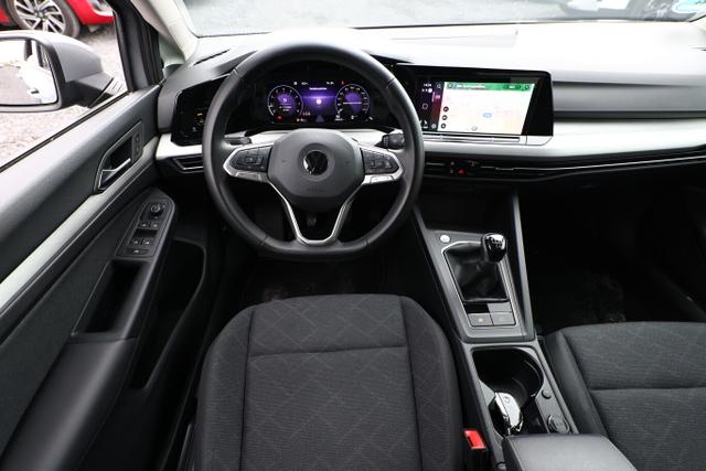 Volkswagen Golf LIFE VIII 1.5 TSI 130 Nav ACC SHZ PDC KeyL 