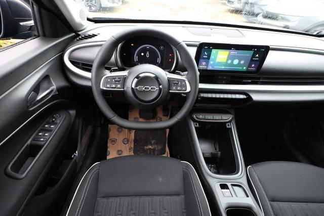 Fiat 600 MHEV 145 DCT LED Nav ACC Kam Keyl Klimaaut 