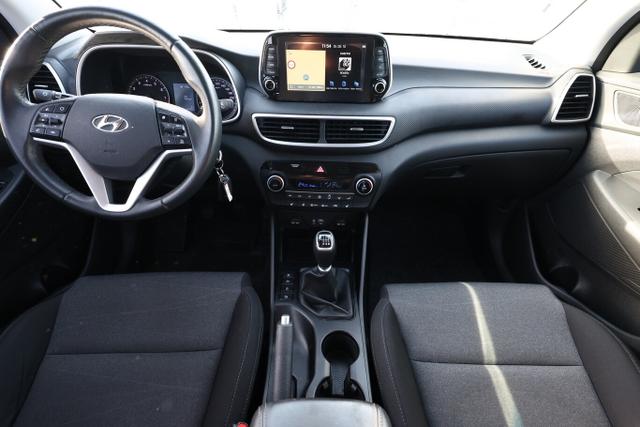 Hyundai TUCSON Advantage 1.6 132 Nav PDC Kam SHZ LM18Z 