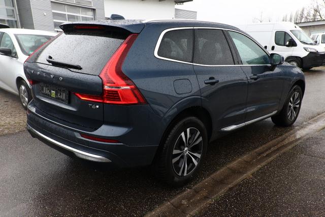 Volvo XC60 Core T6 Recharge AWD LED Pano ACC Kam Keyl 