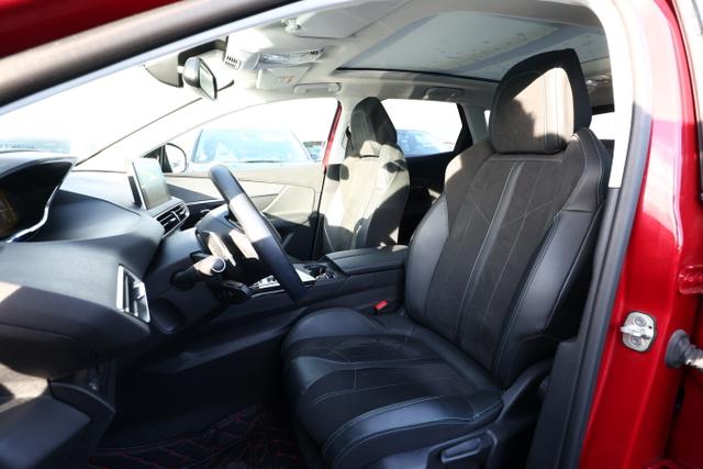 Peugeot 3008 Crossway 1.2 PT 130 Aut. Pano Nav ACC AHK 