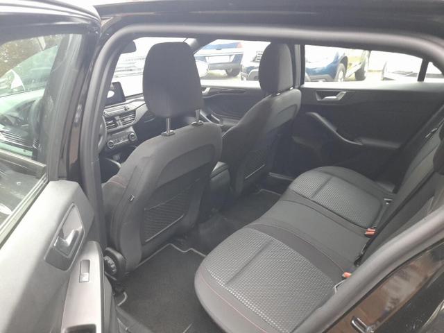 Ford Focus Turnier ST-Line Kombi 1.5 EcoBoost 150 A8 LED ACC 