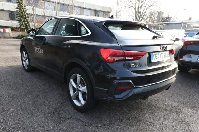 Audi Q3 Sportback quattro 45 TFSI S tronic Nav LM19Z 