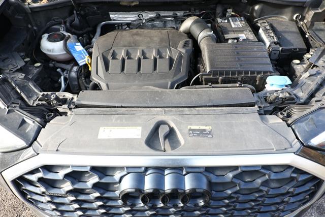 Audi Q3 Sportback quattro 45 TFSI S tronic Nav LM19Z 