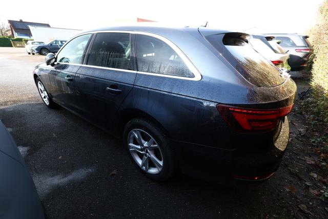 Audi A4 Avant sport 2.0 TDI 150 S Tronic Nav LED AHK 