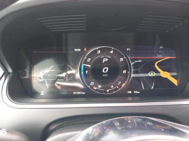 Jaguar F-Type 2.0 P300 SHZ LED Nav Leder 18Z Kam 