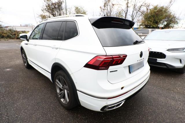 Volkswagen Tiguan Allspace R-Line TSI 150 DSG SHZ Nav EasyO 