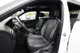 Volkswagen Tiguan Allspace R-Line TSI 150 DSG SHZ Nav EasyO 