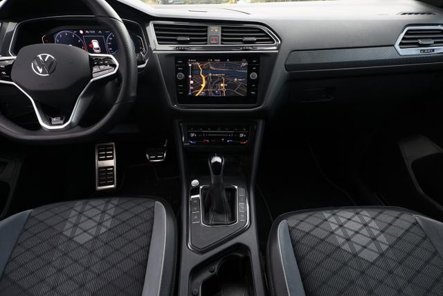 Volkswagen Tiguan Allspace R-Line TSI 150 DSG SHZ Nav EasyO 