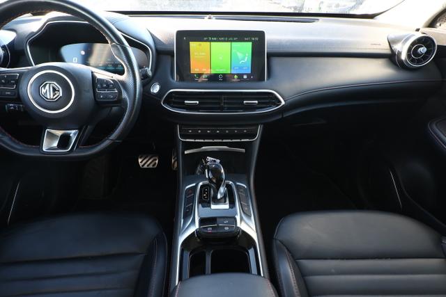 MG EHS Luxury PHEV Pano Nav PDC ACC LM18Z LaneAs 