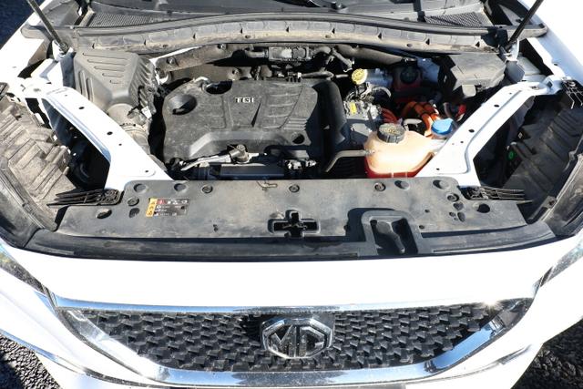 MG EHS Luxury PHEV Pano Nav PDC ACC LM18Z LaneAs 