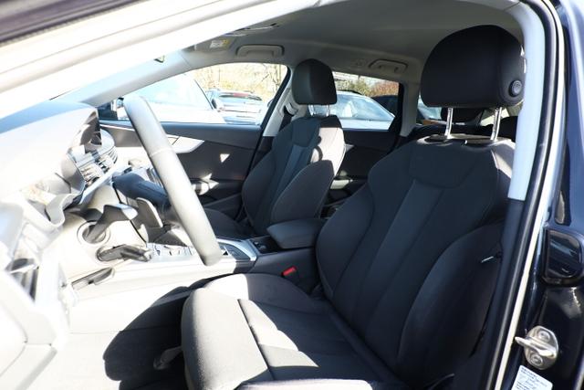Audi A4 Avant sport 2.0 TDI 150 S Tronic Nav LED AHK 