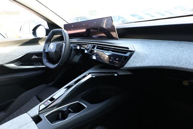 Peugeot 3008 Allure MHEV 145 ACC 360&deg; WinterP 21"-HD Nav 