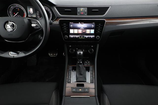 Skoda Superb Combi Scout 2.0 TDI 200 DSG 4x4 LED Nav 