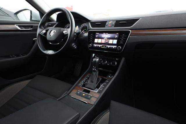 Skoda Superb Combi Scout 2.0 TDI 200 DSG 4x4 LED Nav 