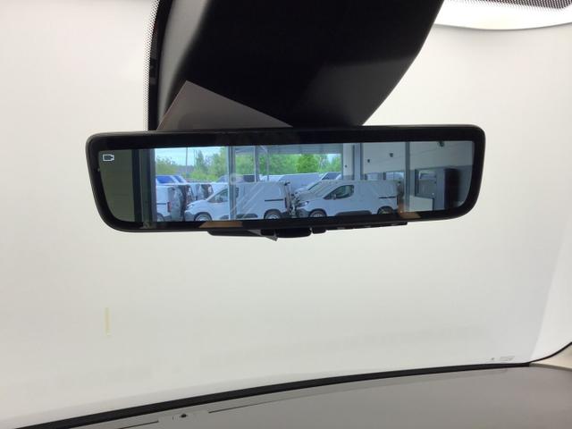 Peugeot Partner EAT8 L2 Holz Keyl 2Z-Klima Kam Nav CarP 