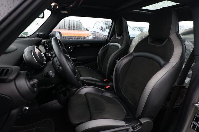 Mini Cooper JCW John Works 231 Aut. Chili Nav Pano H&K 