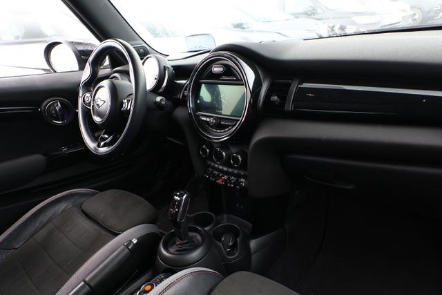 MINI Cooper JCW John Works 231 Aut. Chili Nav Pano H&K 